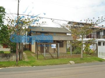 Foto 01 · ALUGUEL DE TEMPORADA EM GAROPABA, APARTAMENTO PISO SUPERIOR COM 2 DORMITÓRIOS, CHURRASQUEIRA E WI-FI