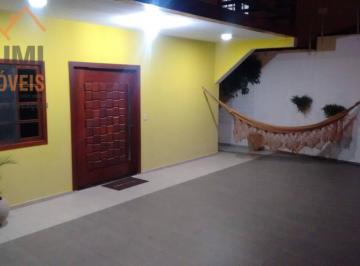 Casa · 135m² · 3 Quartos · 3 Vagas · Sobrado a venda no Itaguá. Com 03 dormitórios, 03 vagas de garagem.