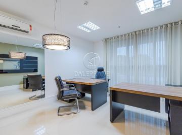 Comercial , Brasília · Excelente sala comercial reformada!