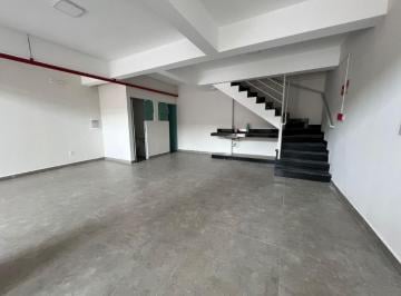 Comercial · 160m² · Loja no Centro com ótima localização.
