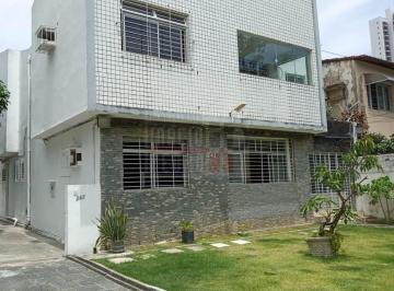 Casa · 600m² · 5 Quartos · 12 Vagas · CASA RESIDENCIAL - RUA ESTÁCIO DE SÁ 243 - MADALENA