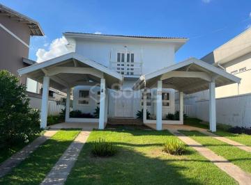 Casa · 210m² · 3 Quartos · 2 Vagas · Casa para alugar com 3 suítes no Condomínio Terras de São Francisco em Vinhedo.