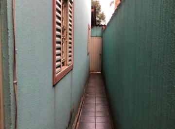 Casa · VENDA CASA 3 QUARTOS 2 BANHEIROS 1 VAGA DE GARAGEM COM CASA AO FUNDO INDEPENDENTE
