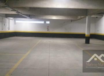 Comercial · Garagem Coberta em Abernéssia - Campos do Jordão