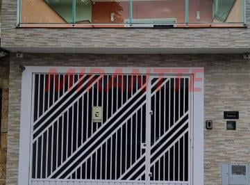 f7bff89802d4bd4dddb8b14907ccd758.jpg · Sobrado de 180m² com 3 quartos