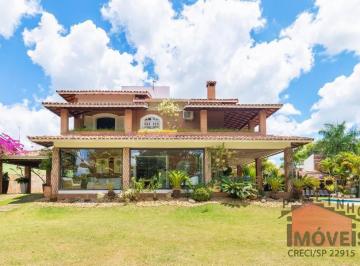 Casa · 2200m² · 4 Quartos · 13 Vagas · Coloque os pés no paraíso! Belíssima residência!