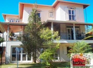 Casa · 1497m² · 6 Quartos · Magnífica residência! Espaçosa e confortável!