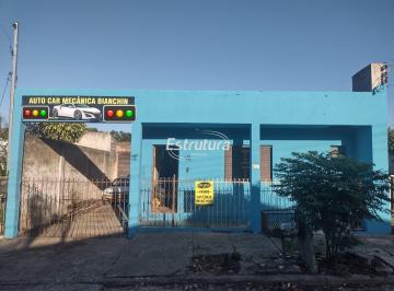 Casa · 111m² · 3 Quartos · 3 Vagas · Casa na T. Neves próxima à mercado e farmácias