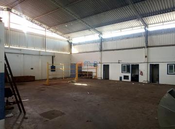 Comercial · 850m² · 14 Quartos · 40 Vagas · Galpão com salas e escritório no Pólo Off-Shore