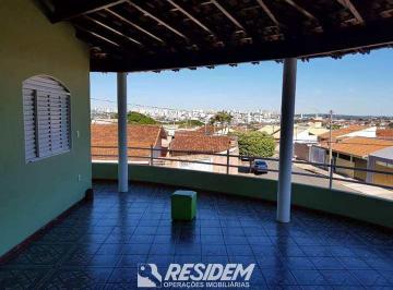 Casa · 239m² · 3 Quartos · 4 Vagas · Casa com 3 dorms sendo 1 suítes, Venda, Pq São Geraldo Bauru