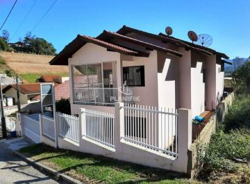 Casa · 220m² · 4 Quartos · 2 Vagas · LINDA CASA NO BAIRRO NOVA BRASÍLIA COM 4 QUARTOS 