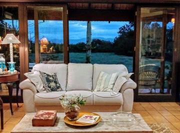 0bcdee7c8299489cdfb0cf6ce021c01245bd016a · Casa Estilo Colonial com 4 dormitórios Frente Mar em Santo Antônio de Lisboa  – Florianópolis SC