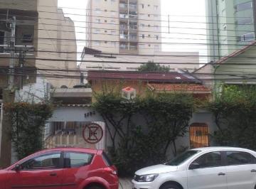Terreno , Santo André · Terreno com 500 m² com casa de 235 m² localizados no Bairro Jardim em Santo André.