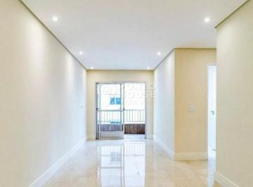 Apartamento · 70m² · 2 Quartos · 1 Vaga · Apartamento à venda na Vila Clementino com varanda