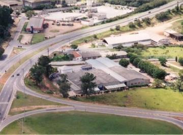 Comercial · 17000m² · Tenha a oportunidade única de adquirir uma Área Industrial de 17