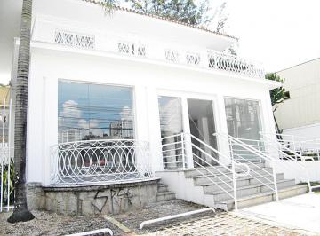 Comercial · 692m² · 6 Vagas · Excelente Casa Comercial na frente do Pacaembu 692 m² área útil, terreno de 800 m²