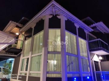 d14578b97d6319d91551ec98d1875b40b3976524 · Casa com 3 dormitórios à venda, 272 m² - Serra Grande - Niterói/RJ