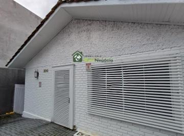 Casa · 1 Quarto · Casa à venda - no Centro