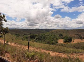 c0b2edf977486534c8cc3d5cb106b7d90d79bbaa · Terreno à venda, 34372 m², Sitio Ipê, Ceillândia, Com nascente