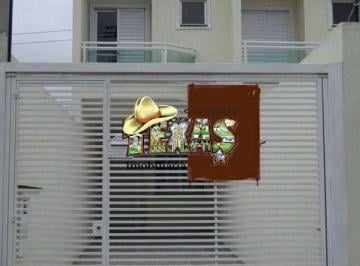Casa · 210m² · 3 Quartos · 3 Vagas · SOBRADO VILA GUILHERMINA NOVO PARA VENDA