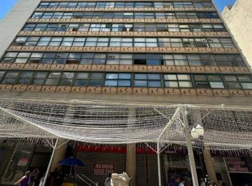 e0f60790b627da84b7b49ee53d60eabee4a94d60 · Sala para alugar, 46 m² por R$ 1.255,00/mês - Centro - Juiz de Fora/MG