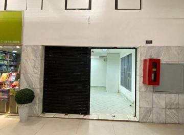 7aa47fe299cdb601d59713239992907342bf7601 · Loja para alugar, 24 m² por R$ 2.967,58/mês - Centro - Juiz de Fora/MG