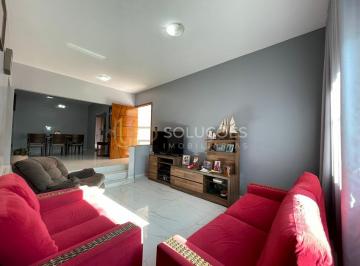 Casa · 187m² · 4 Quartos · 1 Vaga · Casa 4 Quartos c/ 1 Suíte + Churrasqueira | Condomínio Fechado as Margens da DF-150