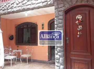 c0d46d0253f62c99f20904a573674ed60ca22dd4 · Casa triplex com 3 dormitórios à venda, 230 m² por R$ 380.000 - Barreto - Niterói/RJ
