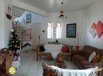Foto 01 · linda casa a 300 metros do mar em um bairro tranquilo
