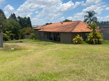Foto 01 · Chácara 5mil m2, Casa Sede com 3 Suítes, Chále Grande Com Área Gourmet, Piscina Aquecida, Campo de F