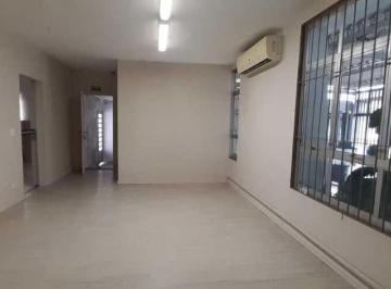 img0 · Sobrado em excelente Ponto Comercial da Campesina