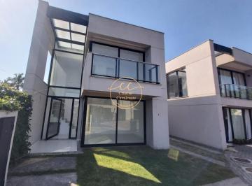 Foto 09 · Recreio Casa Duplex à Venda: 4 Quartos, 3 Suítes, 263m², 3 Vagas, Piscina, Estilo Contemporâneo.