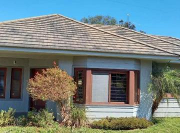 Casa · 162m² · 3 Quartos · 2 Vagas · Casa com 03 dormitórios na Linha Imperial. Nova Petrópolis RS.