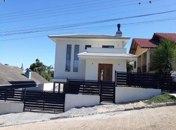 Casa · 158m² · 3 Quartos · 2 Vagas · Casa com três dormitórios à venda no Bairro Pousada da Neve em Nova Petrópolis RS!