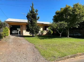 Casa · 450m² · 2 Quartos · 2 Vagas · Casa com dois dormitórios. Bairro Germânia em Nova Petrópolis RS!
