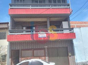 Casa · 600m² · 5 Quartos · 2 Vagas · Casa à venda com 5/4