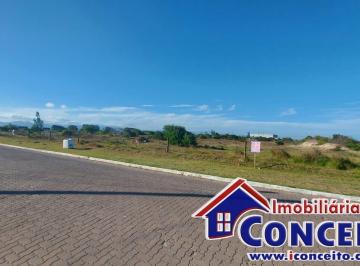 Terreno , Imbé · T209 - Excelentes lotes medindo 300 m² no balneário de Santa Terezinha