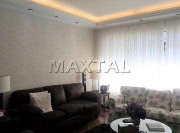 Casa · 840m² · 8 Quartos · 8 Vagas · Casa de 3 andares no Jardim França, 840m², 8 dormitórios, 5 suítes e 8 vagas de garagem.