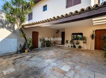 Casa · 278m² · 3 Quartos · 4 Vagas · Casa Assobradada em Rua Fechada 3 Dormitorios 1 Suite 4 Vagas no Morumbii!!!