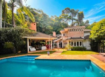 fed855ccb4892e5489411c5664f2727547492ec2 · Casa com 4 suítes à venda, 666 m² por R$ 3.200.000 - Forest Hills - Jandira/SP