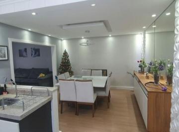 Casa · 110m² · 2 Quartos · 2 Vagas · Casa Térrea - Próximo ao Clube Aramaçan!