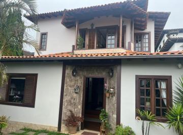 202501081642479015.jpg · Casa para Venda em Petrópolis, Valparaíso, 2 dormitórios, 1 suíte, 3 banheiros, 2 vagas