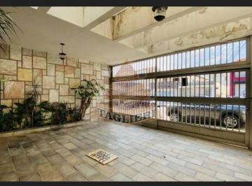 Casa · 730m² · 4 Quartos · 3 Vagas · Lindo sobrado com fino acabamento Tatuapé