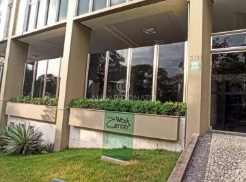 andar composto por 11 salas, pisos em laminado de madeira e carpete, Banheiros em granito. · Funcionários - Andar corrido à venda na Anuar Donato 