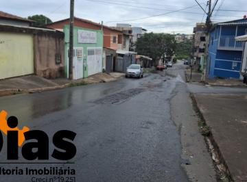 Casa de 4 quartos, Varjao · *GRANDE OPORTUNIDADE - CASA NO VARJÃO*