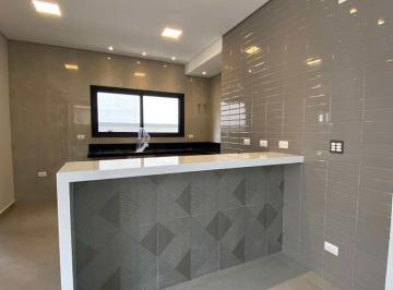 Casa · 234m² · 3 Quartos · 4 Vagas · Casa de Condomínio com 3 dorms, Fazenda Rodeio, Mogi das Cruzes - R$ 1.78 mi, Cod: 2379