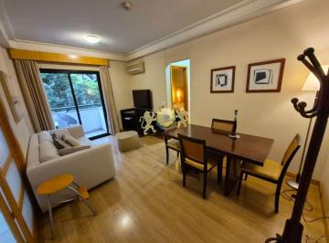 Apartamento · 45m² · 1 Quarto · 1 Vaga · Flat com 1 dormitório e 45m² para alugar em Moema - SP
