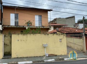 Casa · 230m² · 5 Quartos · 2 Vagas · Casa Belíssima