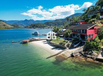 Casa de 12 quartos, Angra dos Reis · Mansão em Angra dos Reis Pé na Areia