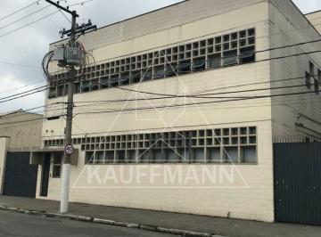 Comercial · 3328m² · 10 Vagas · Galpão Comercial de 3.328m² à Venda no Brás, com 8 Salas e 10 Vagas.